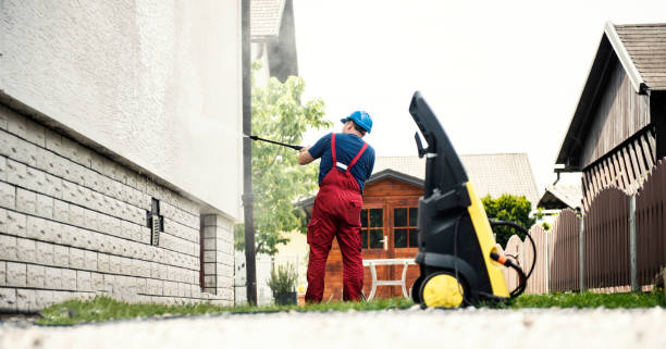 Best Fence Cleaning  in Inglenook, CT